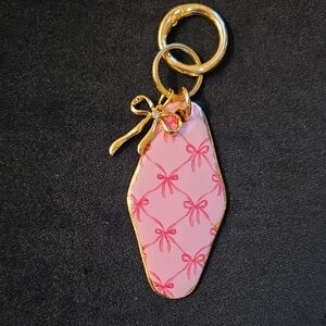 Elegant Pink Bow Keychain